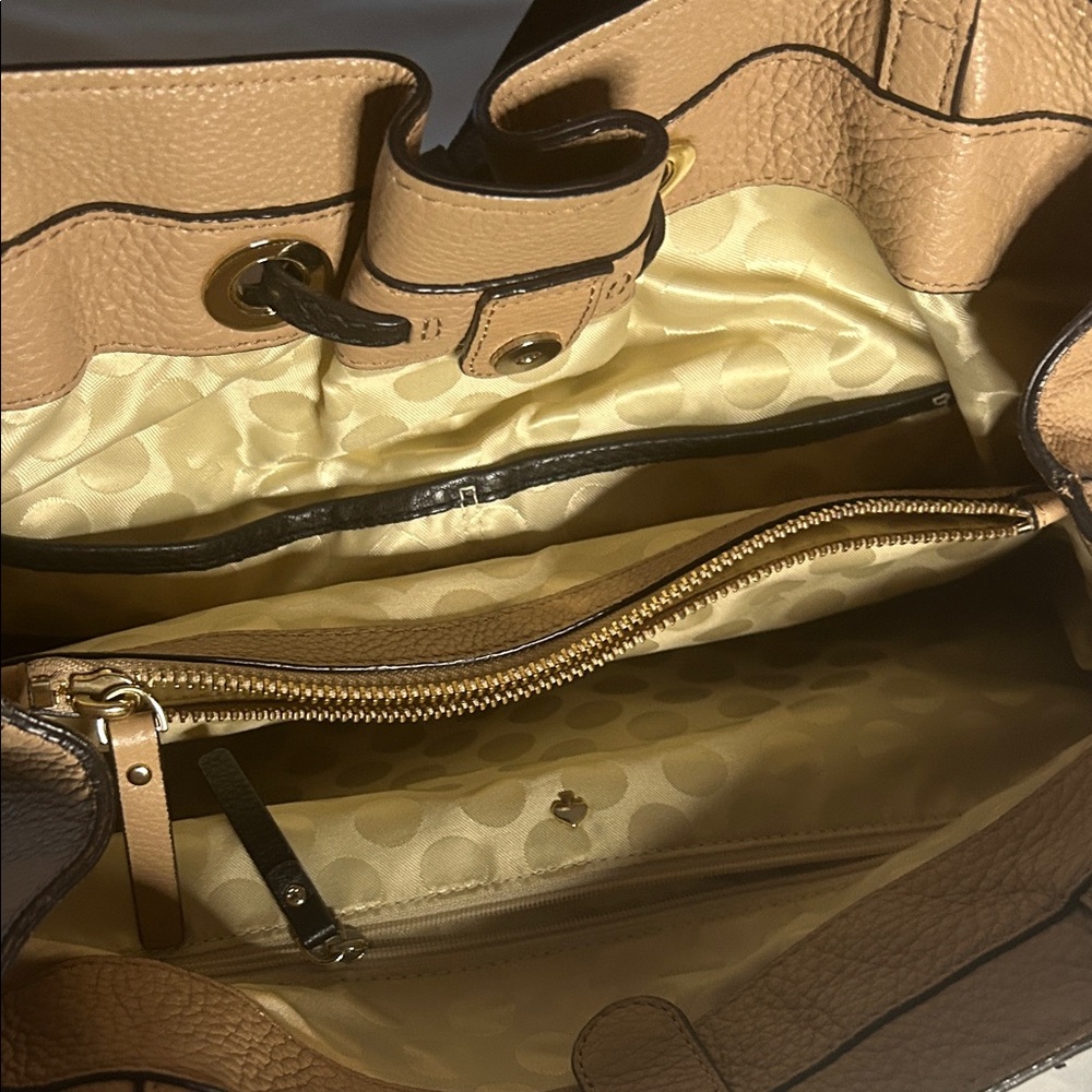 Kate Spade Two-Tone Leather Drawstring Bucket Tote | Tan Black Pebbled Bag - Picture 6 of 6